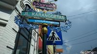 Jalan Karanggeras Cirebon